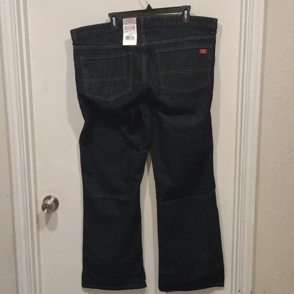 NWT Dickies Women's Relaxed Fit Dark Wash Denim Boot Cut Work Jeans 18R-Casual - Picture 5 of 7